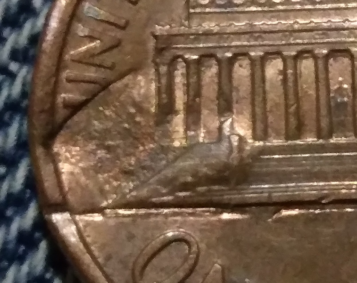 Is-This-A-Error-On-This-1992-D-Penny?