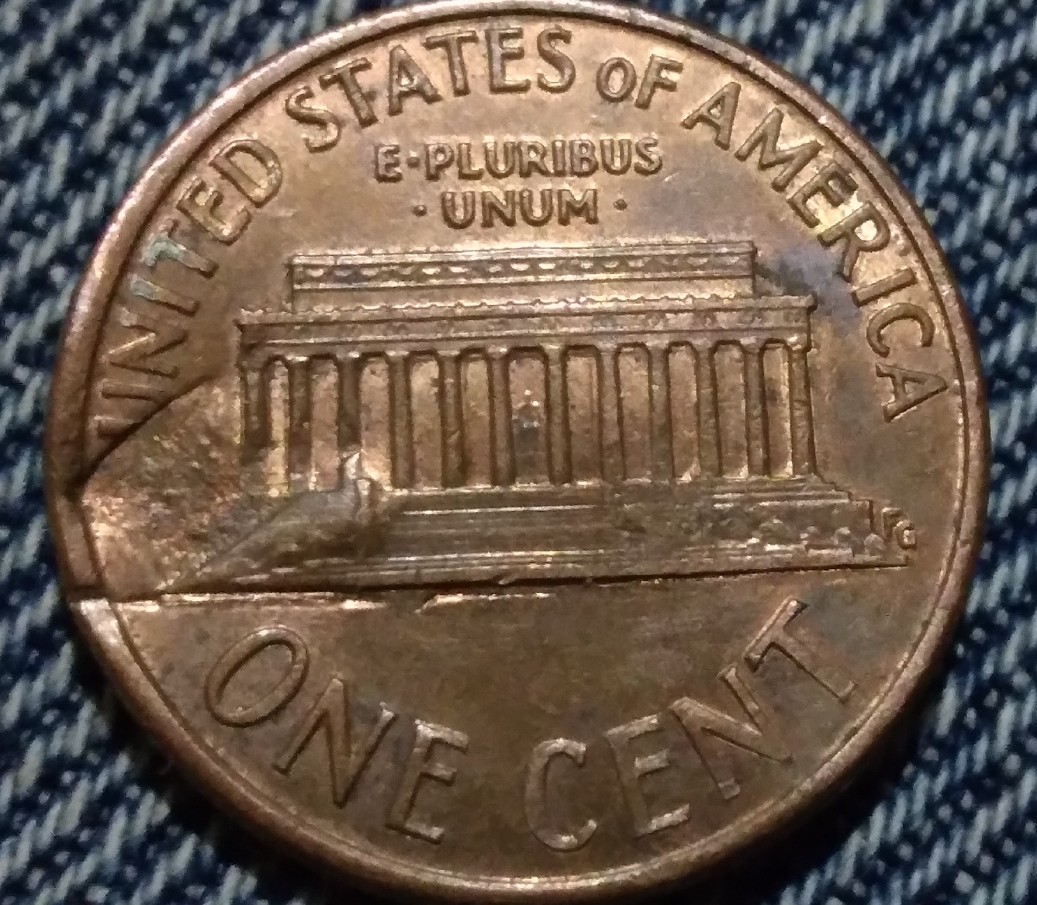 Is-This-A-Error-On-This-1992-D-Penny?