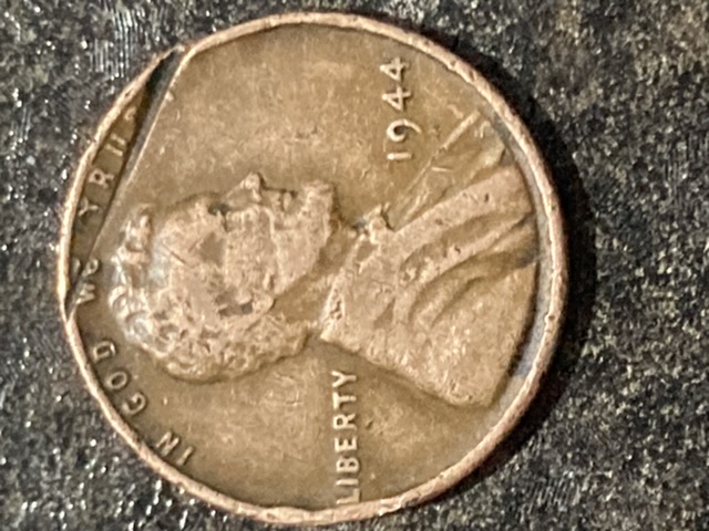 1944-Wheat-Penny-With-Different-Colored-Metal,-Error-Coin?