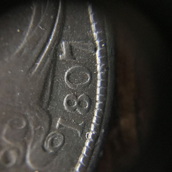 My-New-$8-60x-Ipad-Camera-Magnifier.