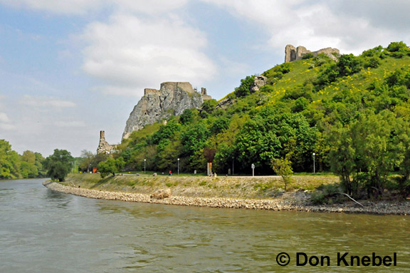 Post-Your-Coins-With-A-Castle
