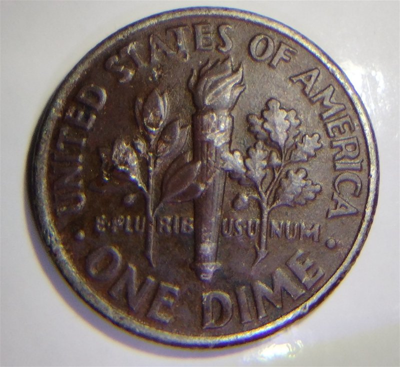 1988-Dime-D-How-Come-It's-Brown-I-Can-See-Silver-On-The-Head-But-The-Rest-Of-It's-Totally-Brown