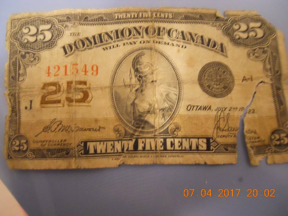Pretty-Rough-1923-Canadian-25-Cent-Paper-Bill....mccavour-Saunders
