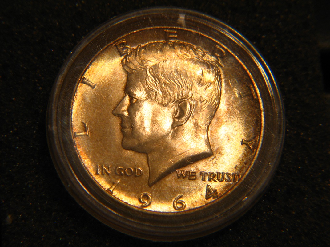 1964-Kennedy-Half-Dollar-In-Capital-Plastic-Patent-2998126