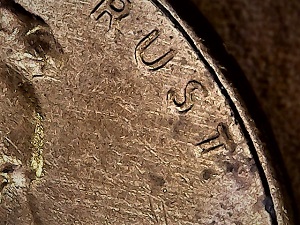 1969-D-LMC-Lincoln's-Faded-Coat-Under-The-Date,-Error?