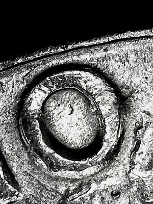 1977-D-Eisenhower-Machine-Damage-Or?