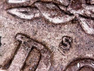 1921-S/?-Morgan;-Can't-Make-Out-What's-Under-The-MM