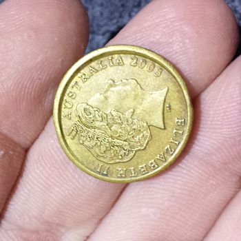 2003-2-Dollar-Miss-Strike/Minor-Clipping
