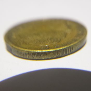 2003-2-Dollar-Miss-Strike/Minor-Clipping