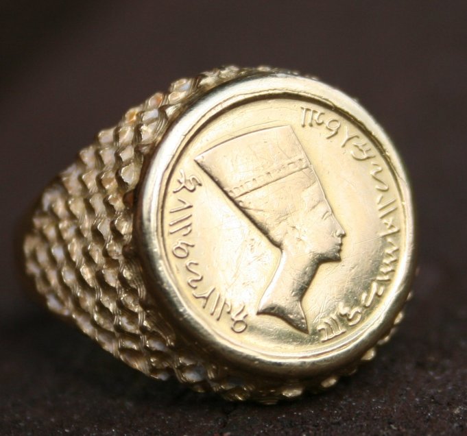 Could-Anyone-Identify-This-Gold-Coin-?-Id:-Modern-Fantasy-For-Jewlery