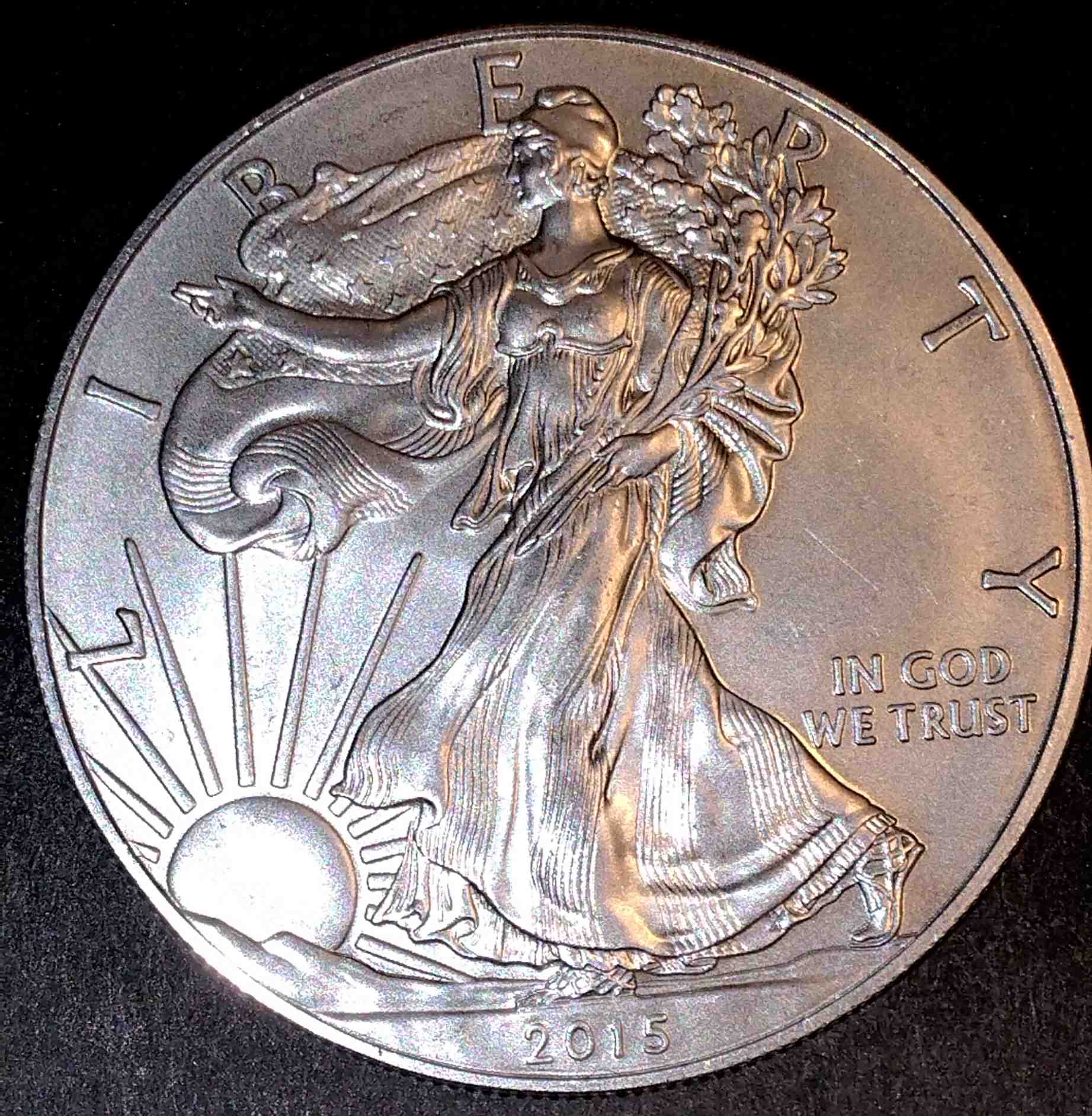 2015-P-Silver-Eagle-Dollar