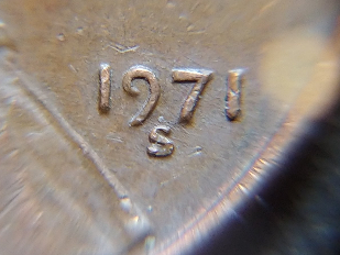 1971-Lincoln-Cent-Repunched-S?