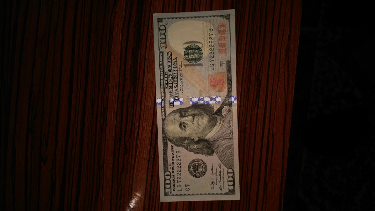 Hava-$100-Note,-Serial-Number-27777772-Yerar-2009