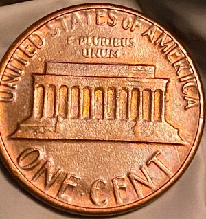 1982-Penny-Reverse-Error?-What-Do-You-Guys-Think?
