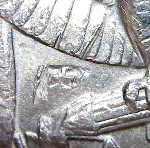 1995-Quarter-Reverse-Struck-With?-Is-This-Intentional?