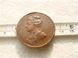 Queen-Anne-Medallion.-Which-One-Please-?-|-Eimer-389