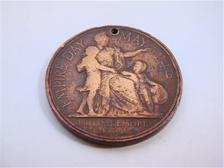 UK-Empire-Day-Medallion---But-What-Year-Please.