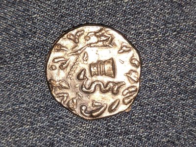 Inherited-Old-Coin-Collection,-Need-Help-Identifying-This-Maybe-Roman-Coin