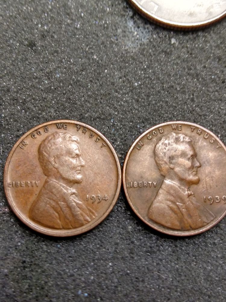Which-Lincoln-Is-Taller?