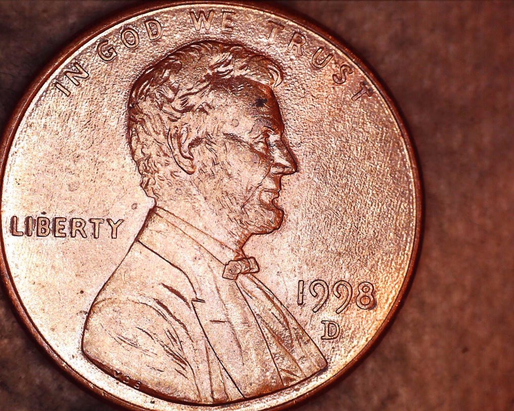 1998-D-Penny----Overly-Defined-Cheek-Line