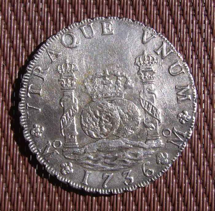 1736-Columnario-Pillar-Dollar-From-A-Shipwreck
