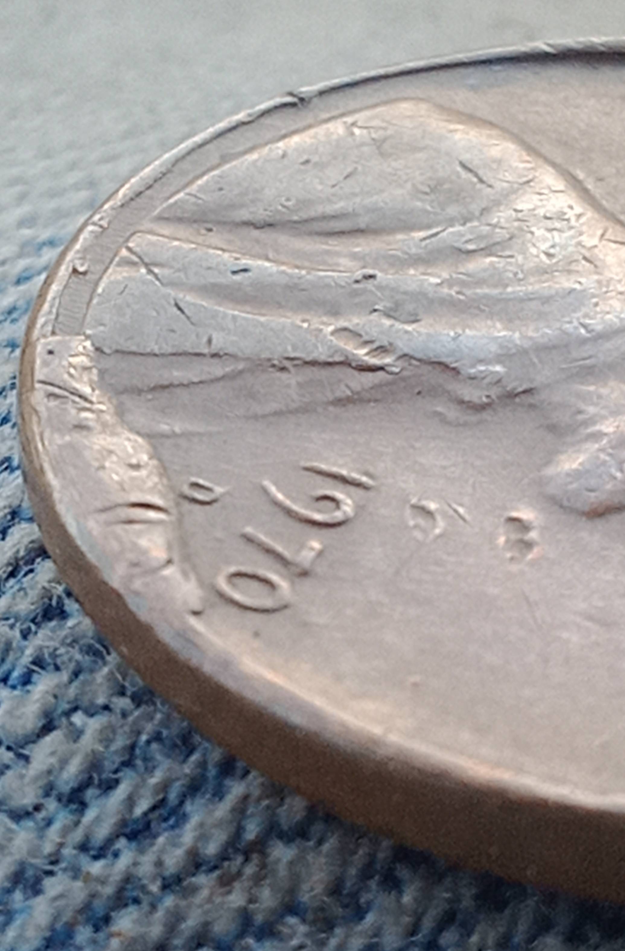 1970-D-Lincoln-Cent-Die-Break,-Or-Cud?-Need-Help!