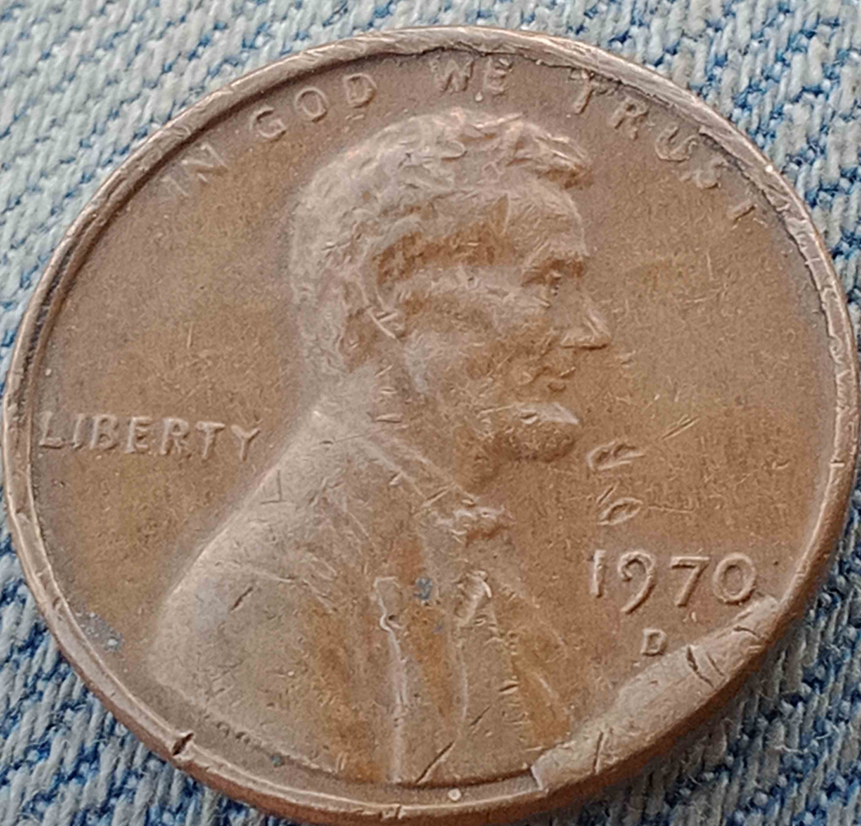 1970-D-Lincoln-Cent-Die-Break,-Or-Cud?-Need-Help!