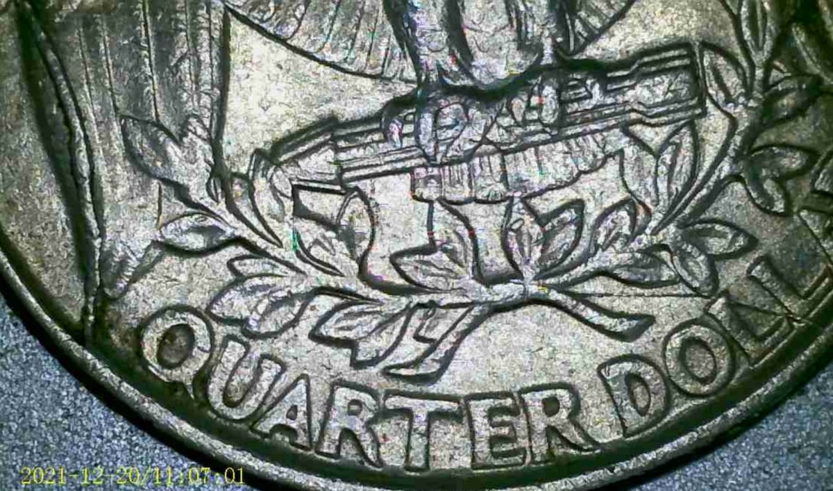 Been-Floating-Around-Since-94.-Is-This-Called-A-Bisecting-Die-Crack?--1994-P-Quarter