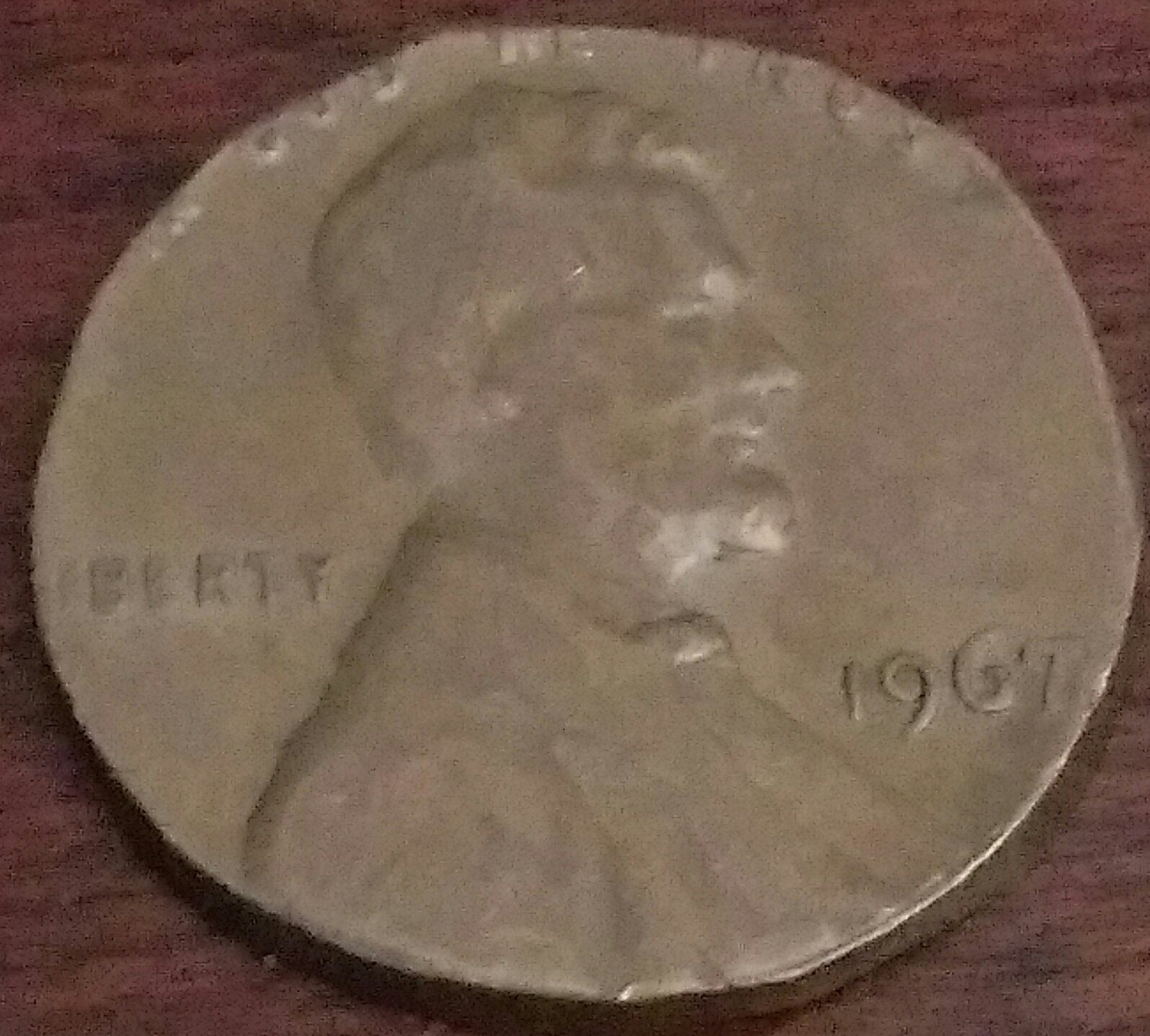 1967-Lincoln-Memorial-Cent-No-Rim-Around-It