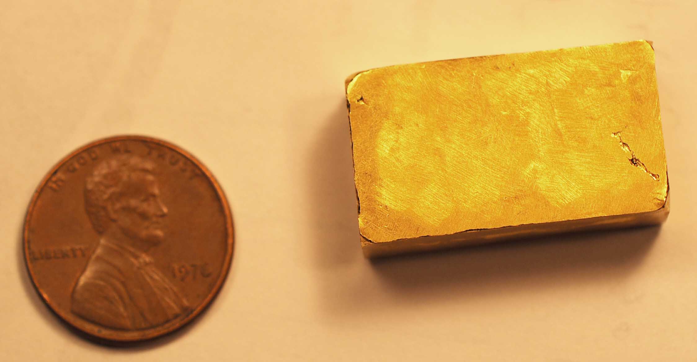 Pure-Gold-Refined-From-Jewelry-And-Dental-Scrap