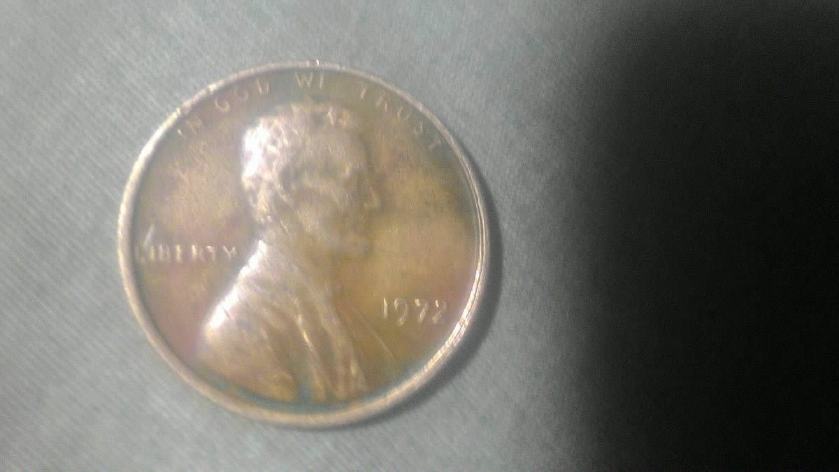 1972-Lincoln-Cent-Error-Or-Damage-On-Reverse?