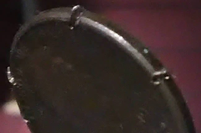 1975-D-Lincoln-Memorial-Cent-Letter-Sticking-Up-Off-Rim?
