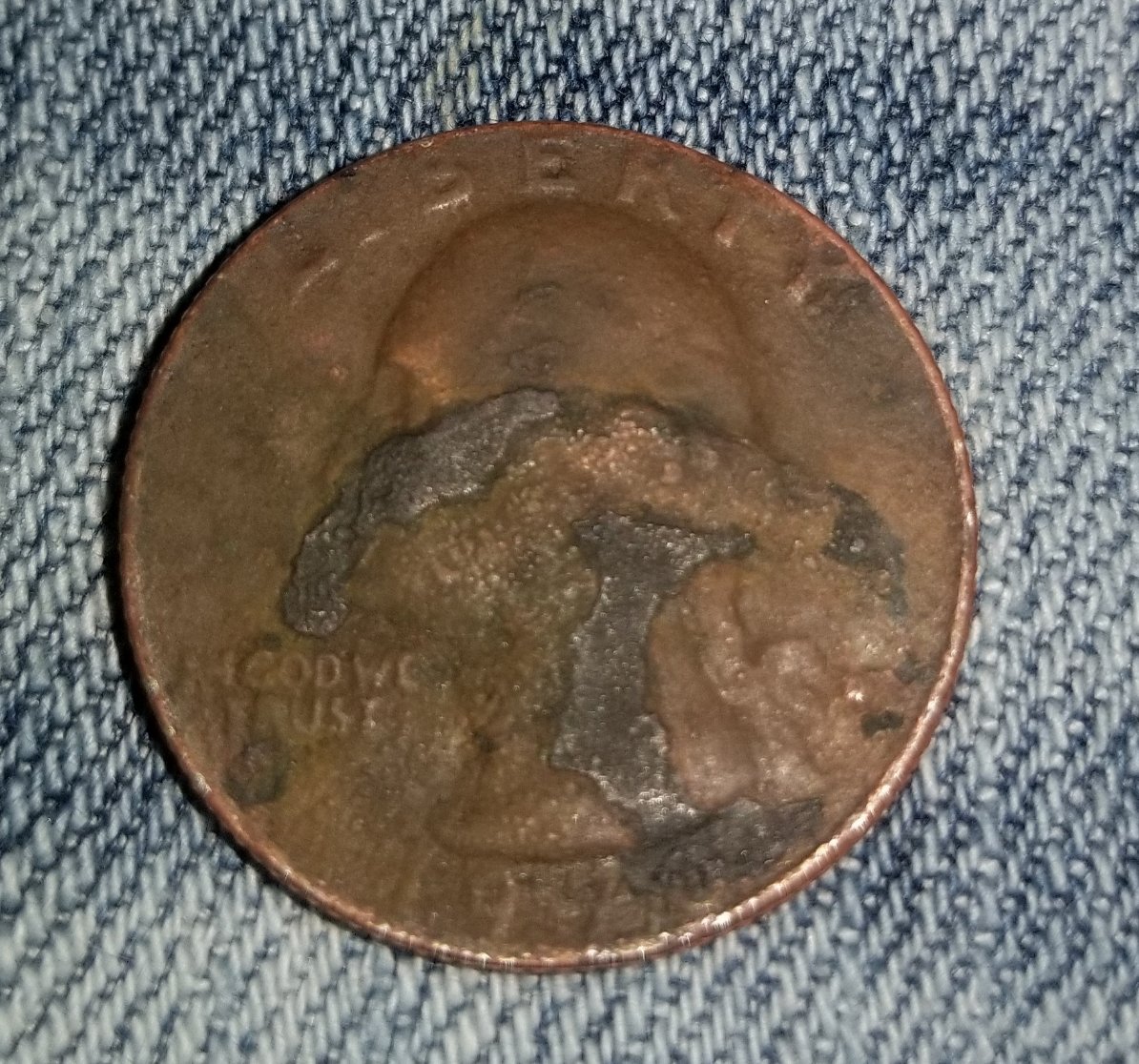 1970-D-Quarter-Split-In-Half