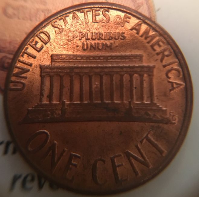 1983-D-Lincoln-Cent---Circulation-Damage-Or-Mint-Error?