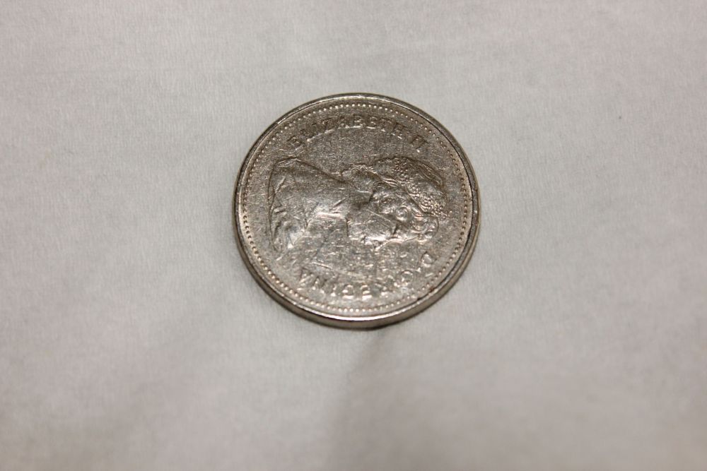 1986-Nickel-With-Queen's-Eye-Closed