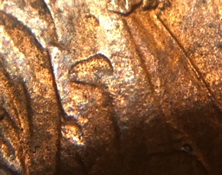 1990-D-LMC,-Broken-Die-Or-Damaged-Zinc-Before-Copper-Coating?