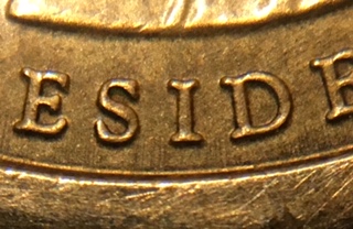 2007-D-Gw-Presidential-Dollar.-Question-Concerning-The-Obverse-Lettering.