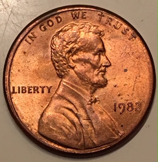1982-P-LMC-Small-Date.-Grease?-MD?-Radial-Smearing?-Or-DDO?