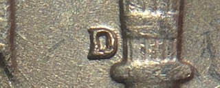 1964-D-Roosevelt-Dime-Blunt-9-Compared-To-Rounded-9