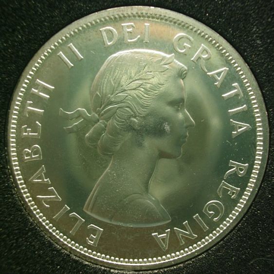 How-Would-You-Display/Store-Canadian-Dollars?
