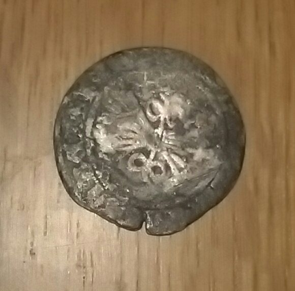 Help-Identifying-Coin,-Possibly-English.