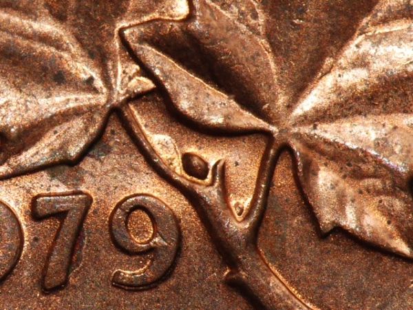 Lots-Of-Errors-On-A-1979-Penny