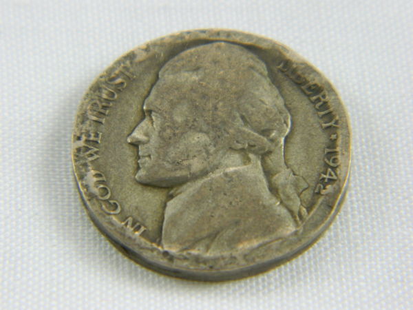 Possilbe-Jefferson-Nickel-Mint-Error-#1