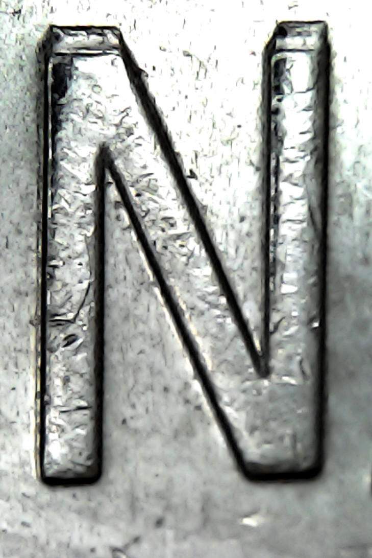 2016-Toonie-With-Doubling-Of-Some-Sort-On-Obverse,-Opinions-Appreciated.