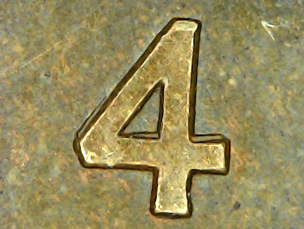 1941-Ireland-Republic-1/2-Penny,-Repunched-9-And-4-Or-Something-Else?