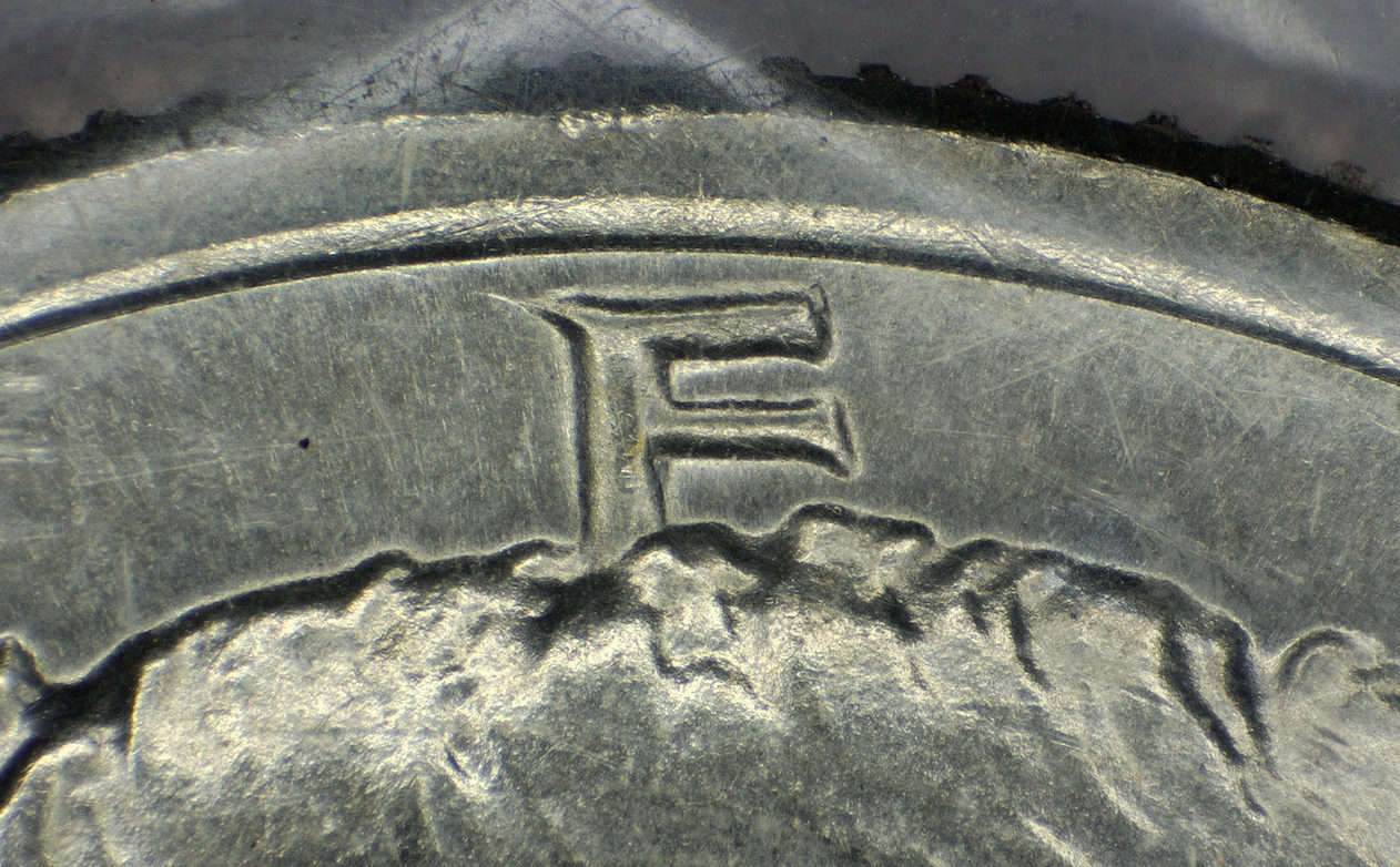 1971-D-Kennedy-Half-Dollar-From-Mint-Set--DDO