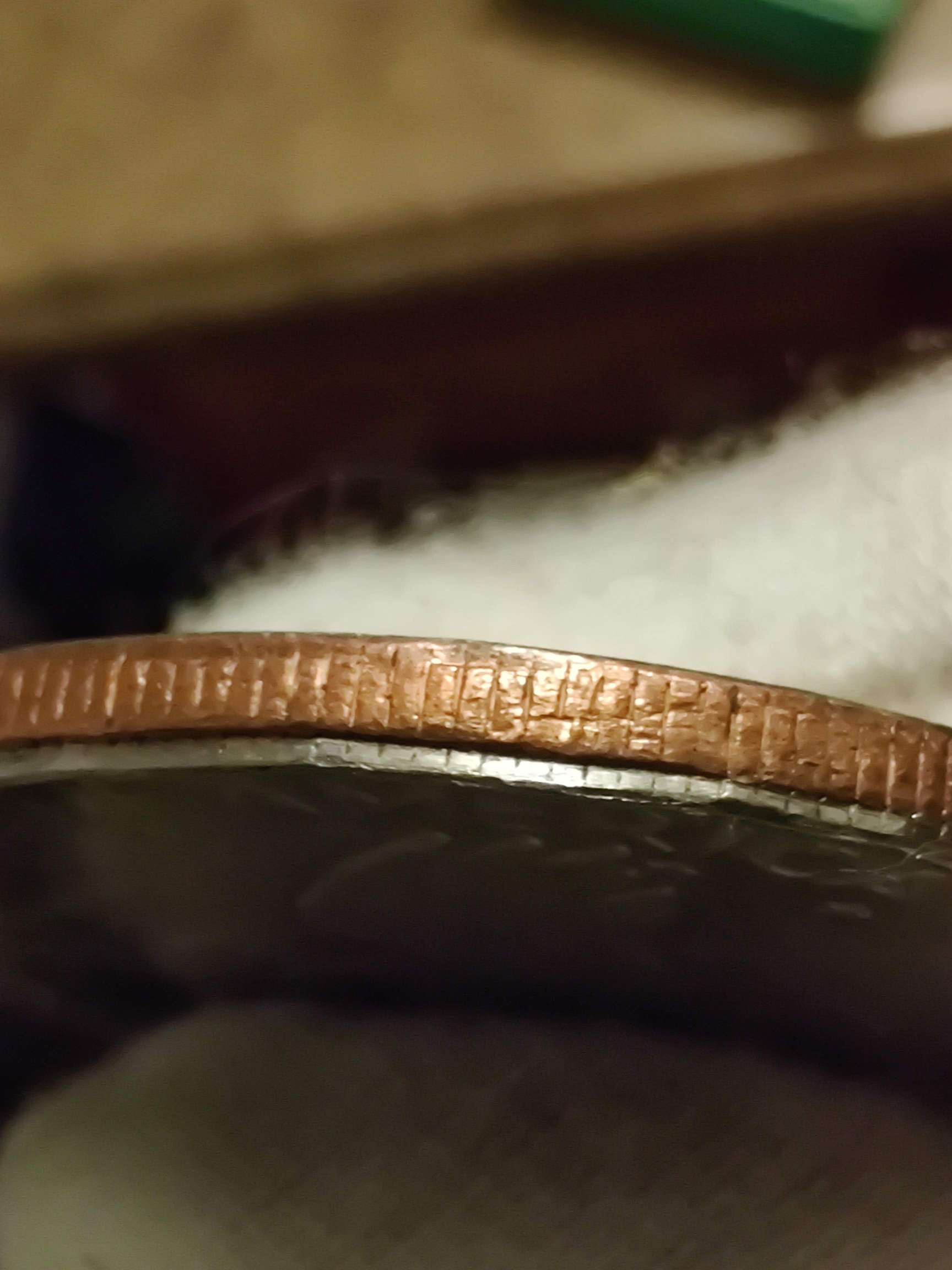 1971-D-Ike-Dollar-Rim-Error?