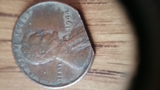 LWC-Clipped-Planchet-Or-Tin-Snips?