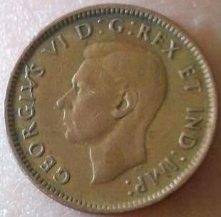 1942-Very-Noticable-Die-Crack