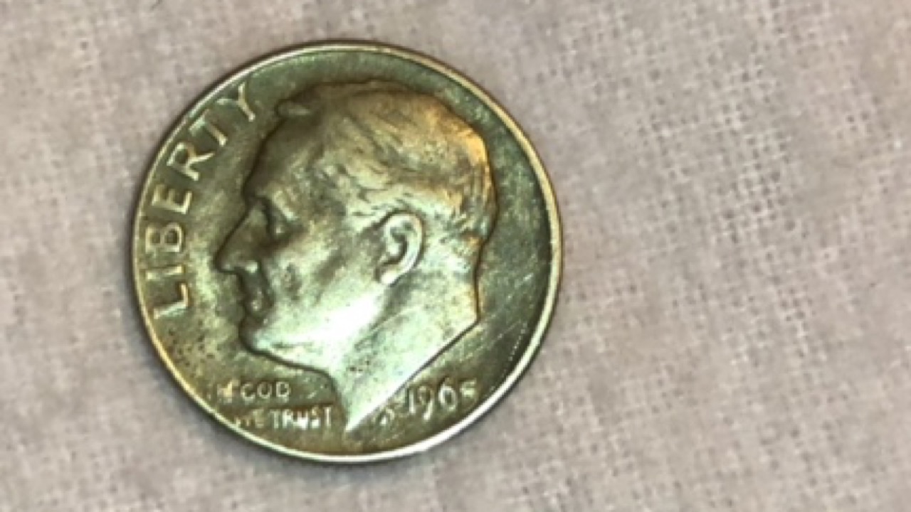 Please-Help.-New-At-This.-Is-This-A-Error-1965-Dime?